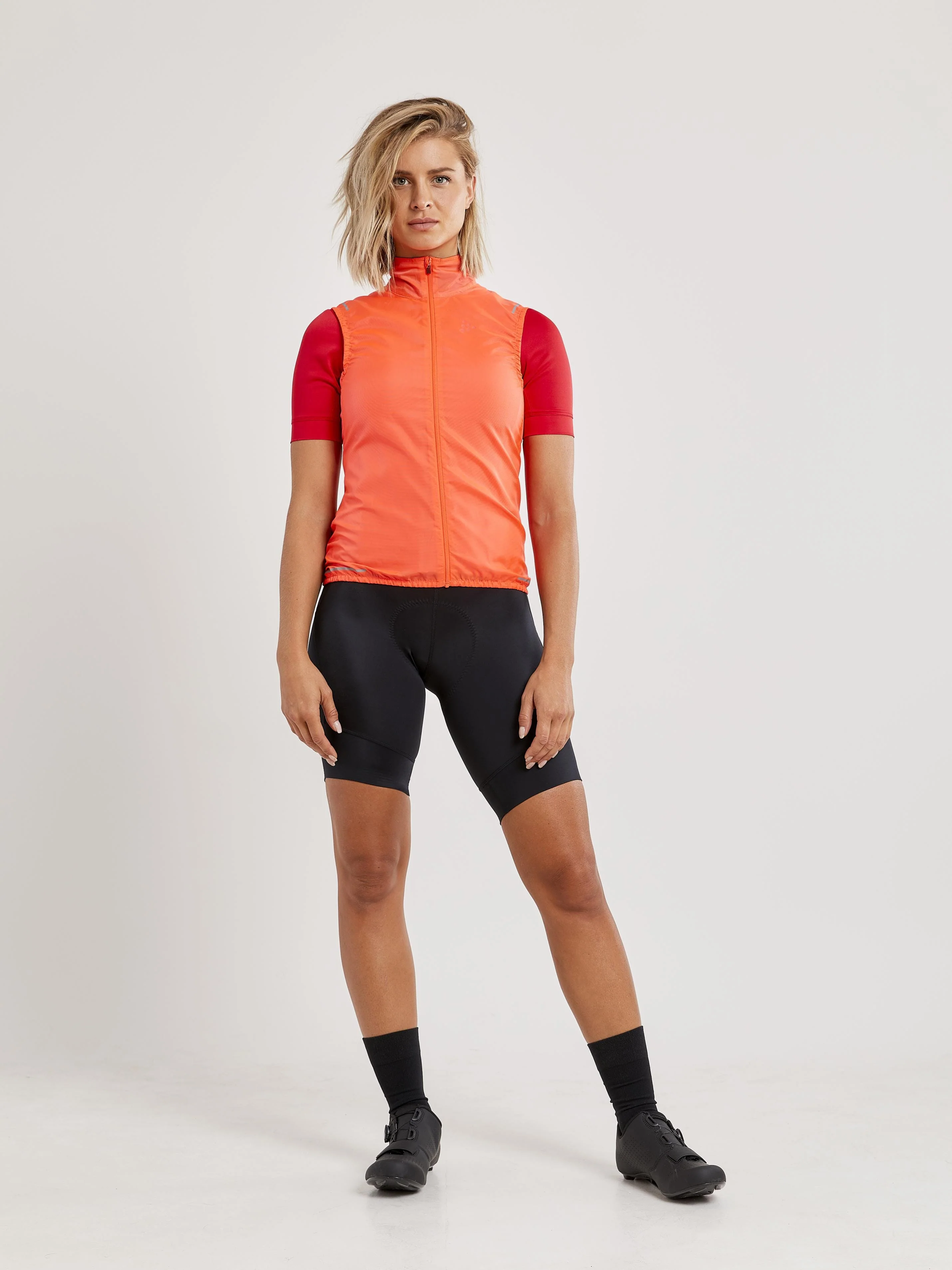 Women's Essence Light Wind Cycling Vest - SHOCK - Image 5