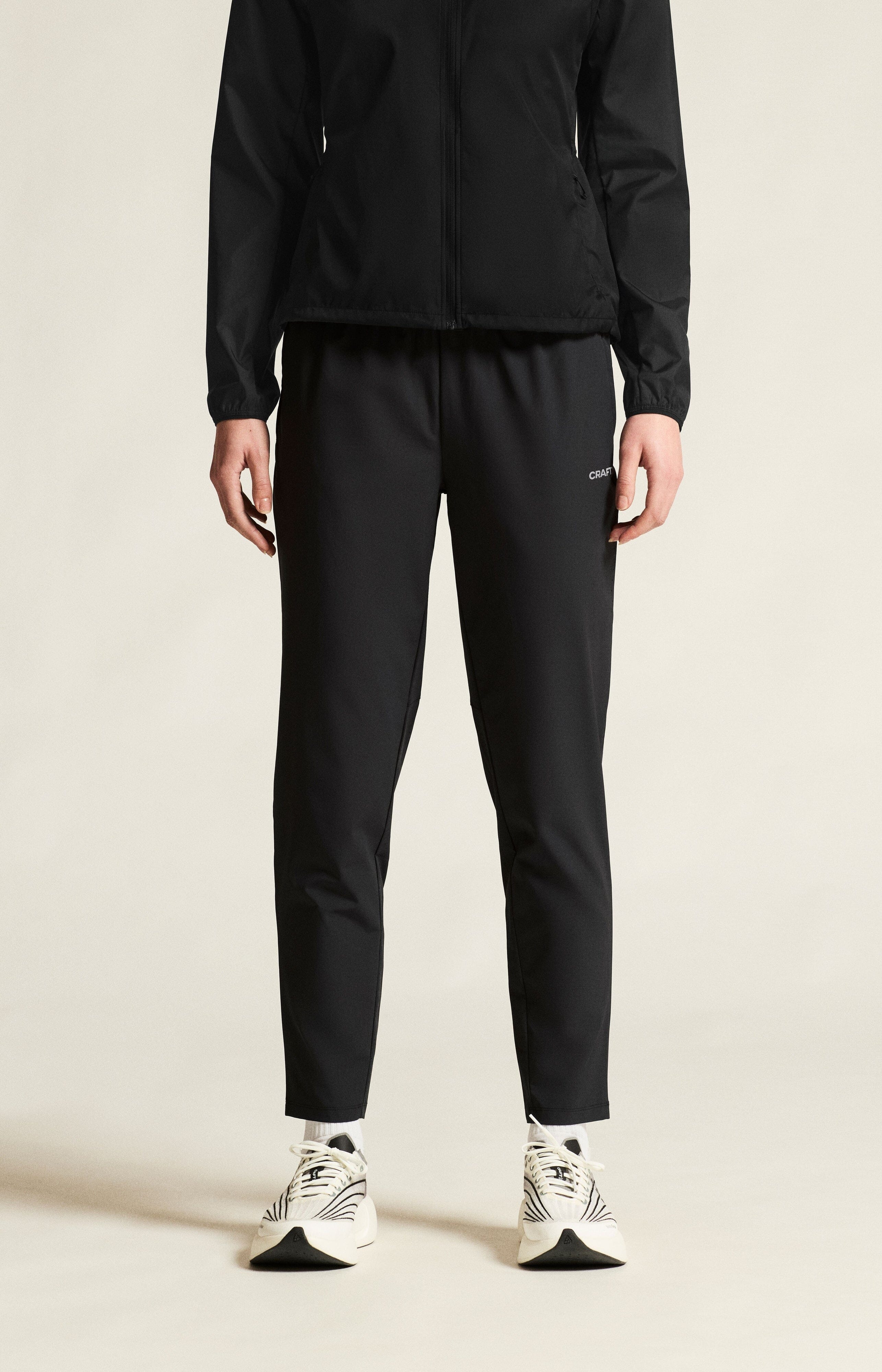 Women's Essence Training Pants 3 - Black - Image 2