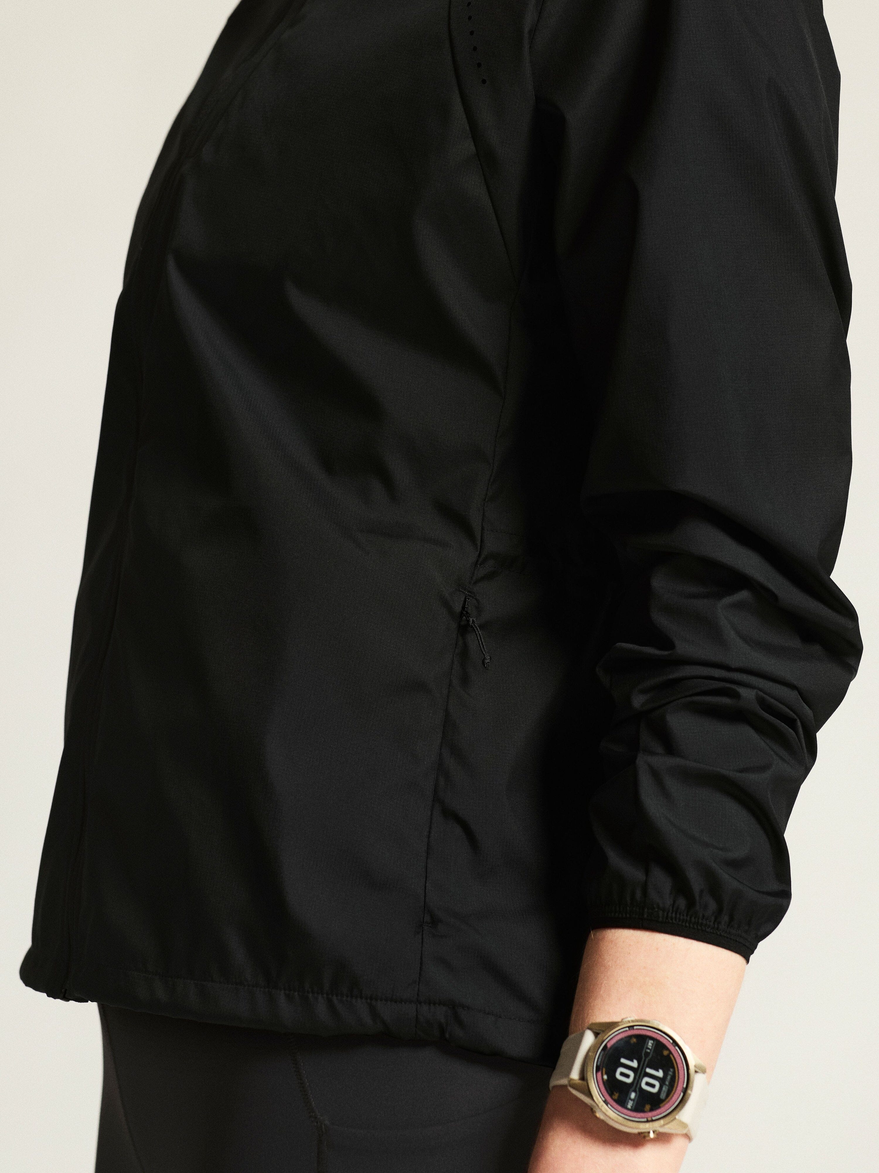 Women's Essence Wind Jacket 2 - Black - Image 4