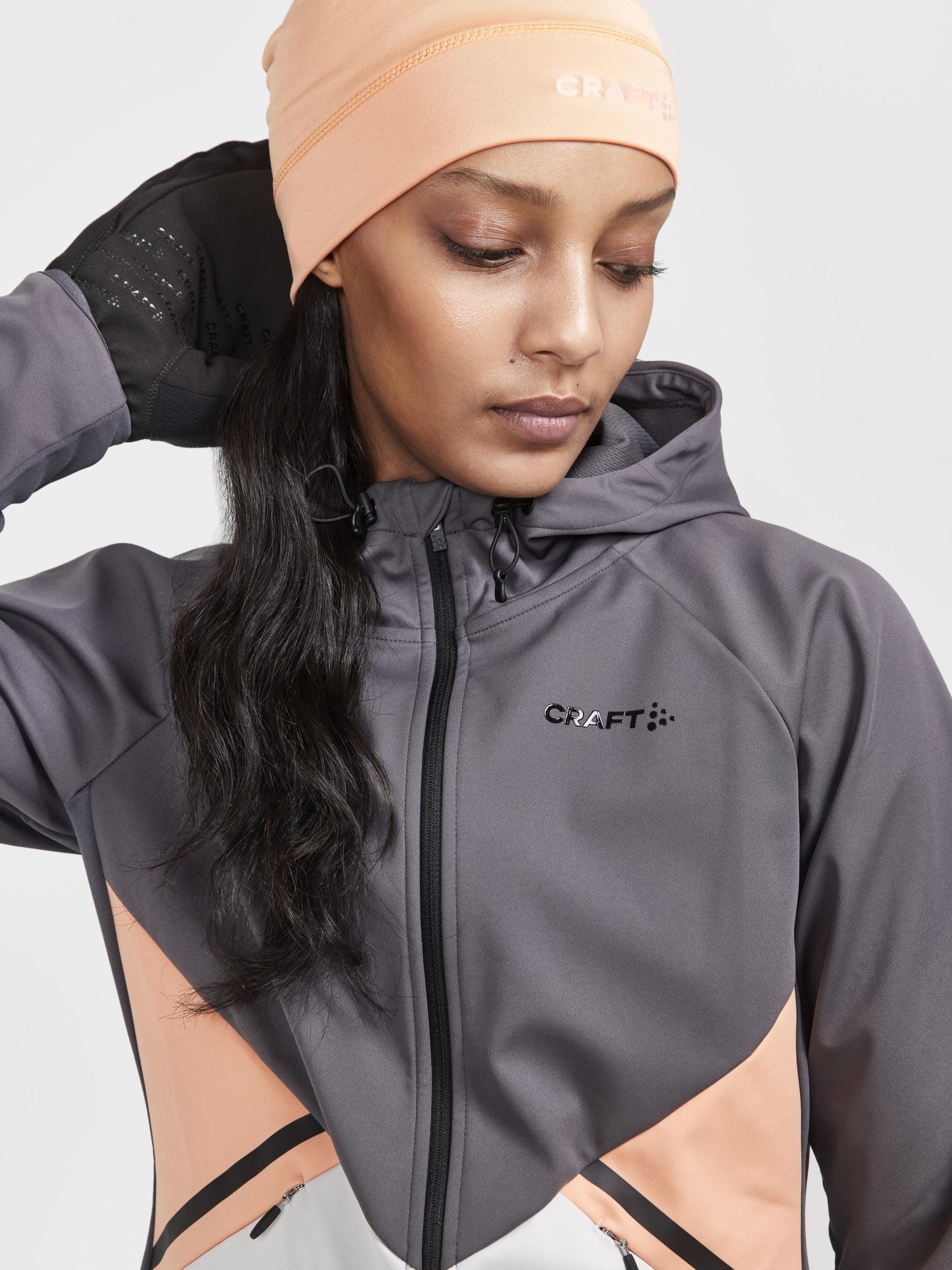 Women's Glide  Hood Jacket - GRANITE/ASH - Image 2