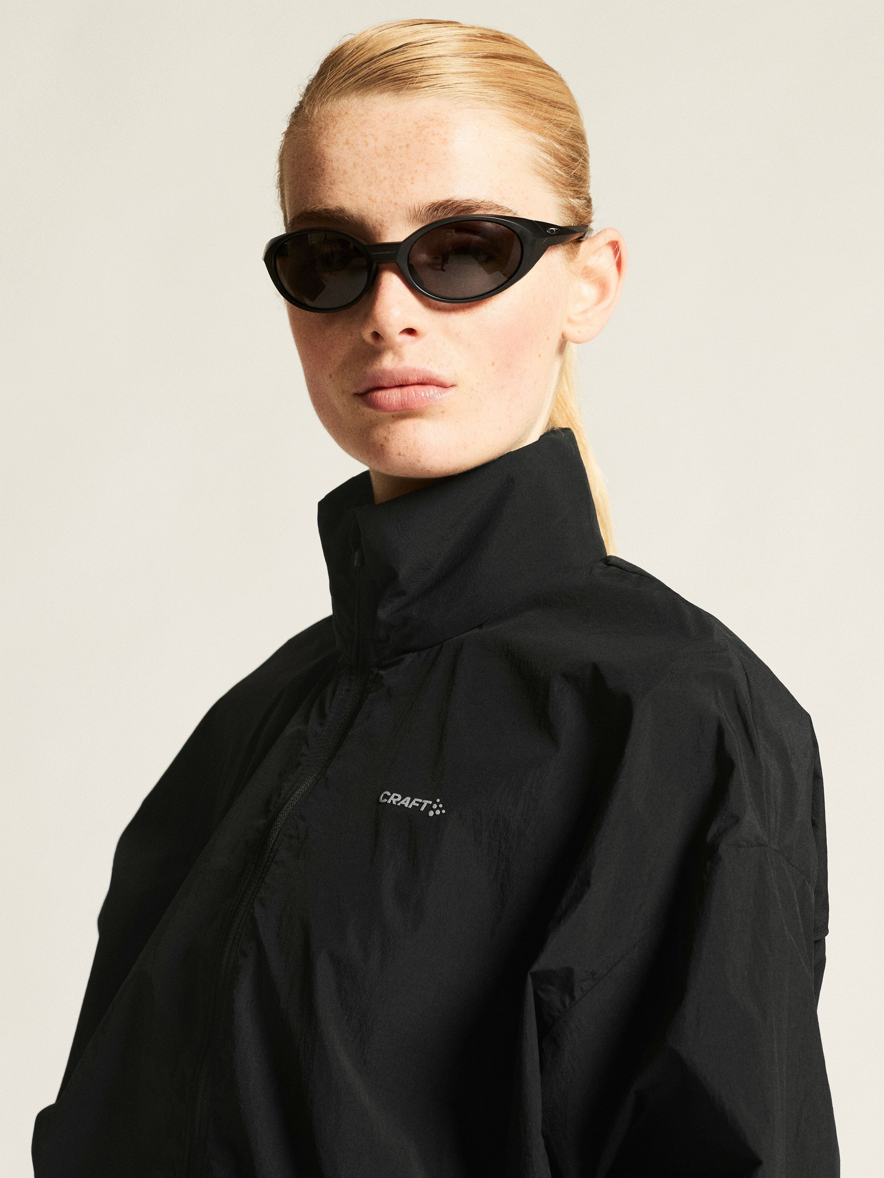 Women's Hypervent Oversized Wind Jacket - Black - Image 3