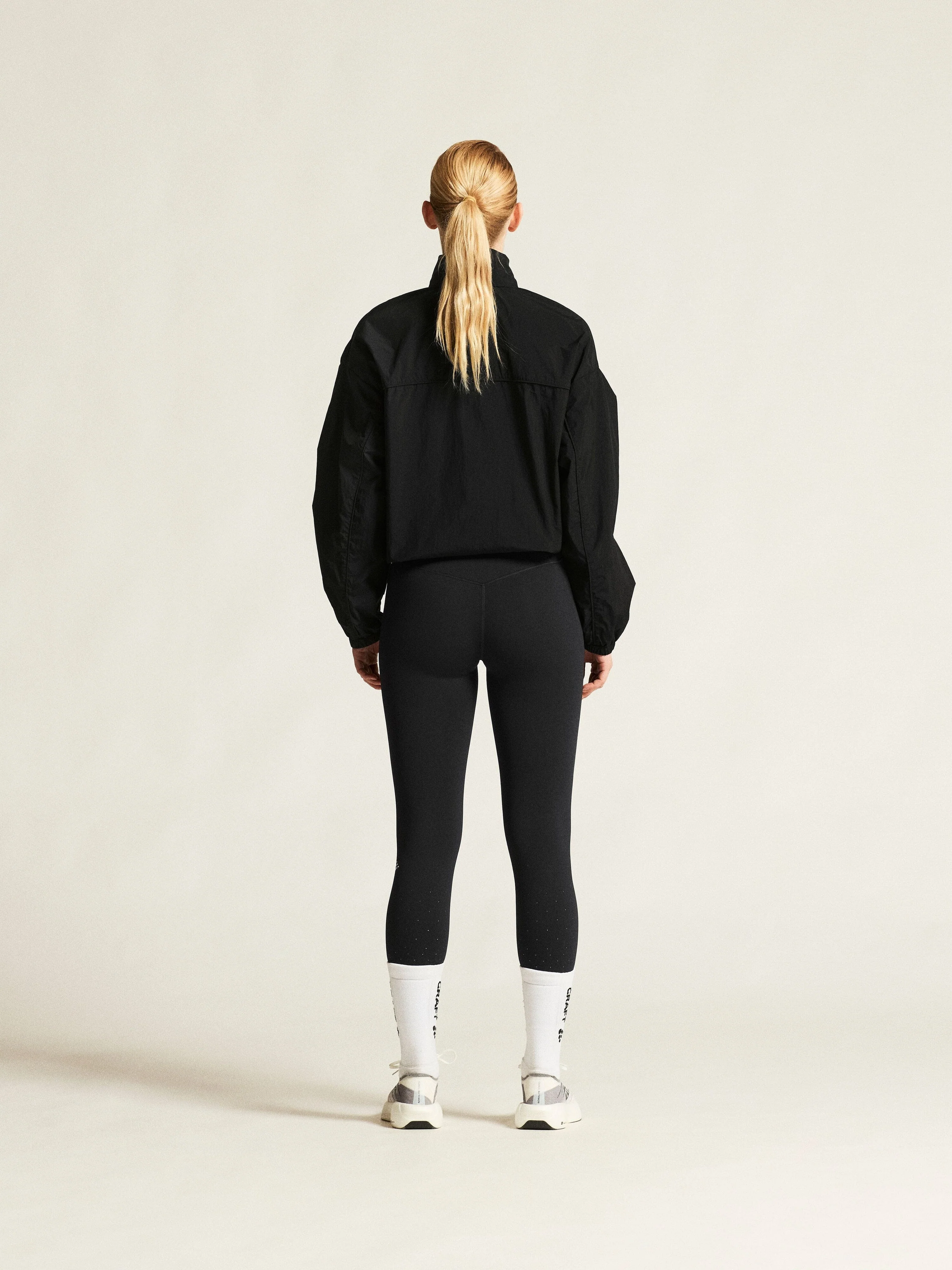 Women's Hypervent Oversized Wind Jacket - Black - Image 9