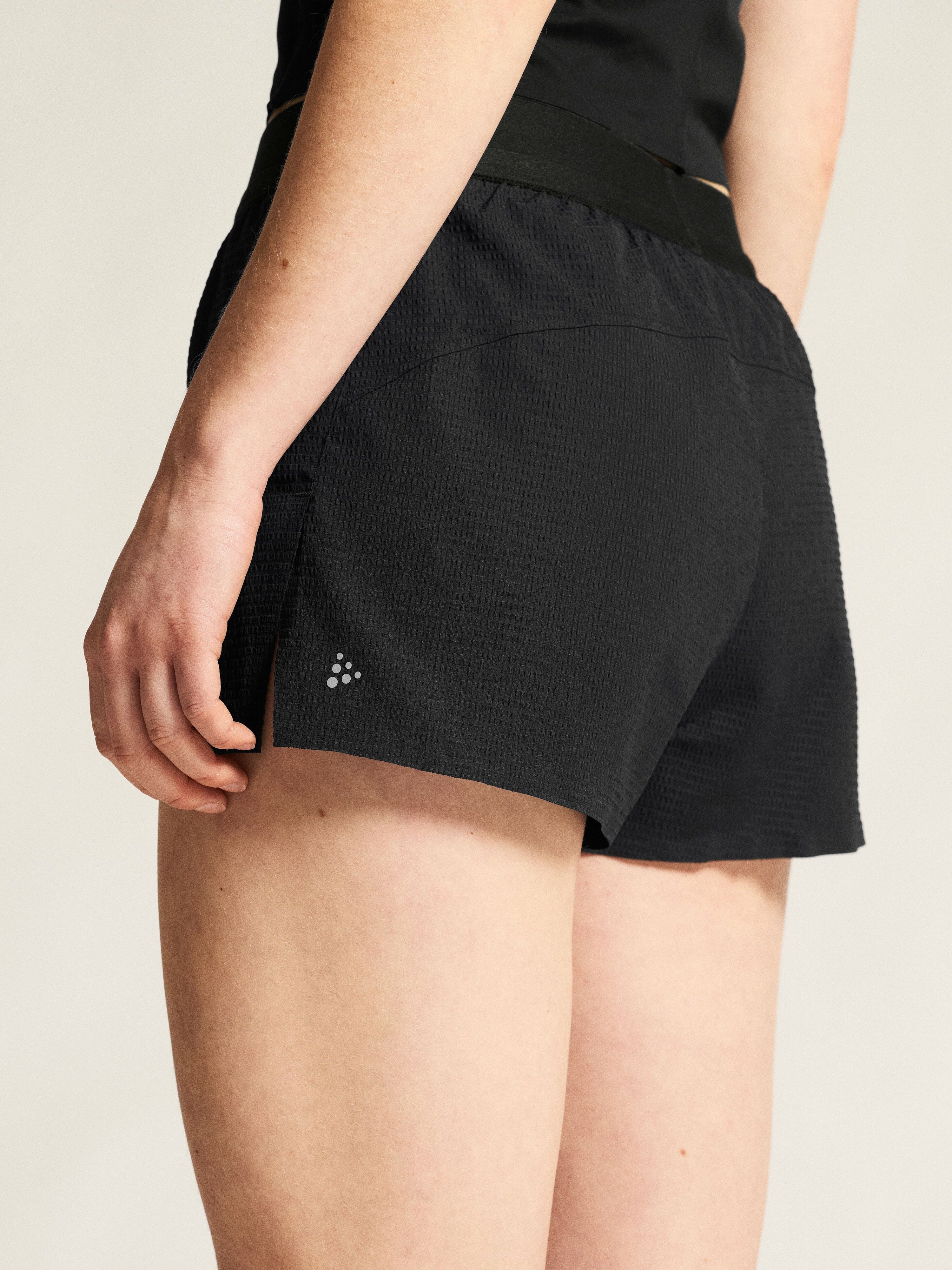 Women's Hypervent Structure Shorts - Black - Image 4