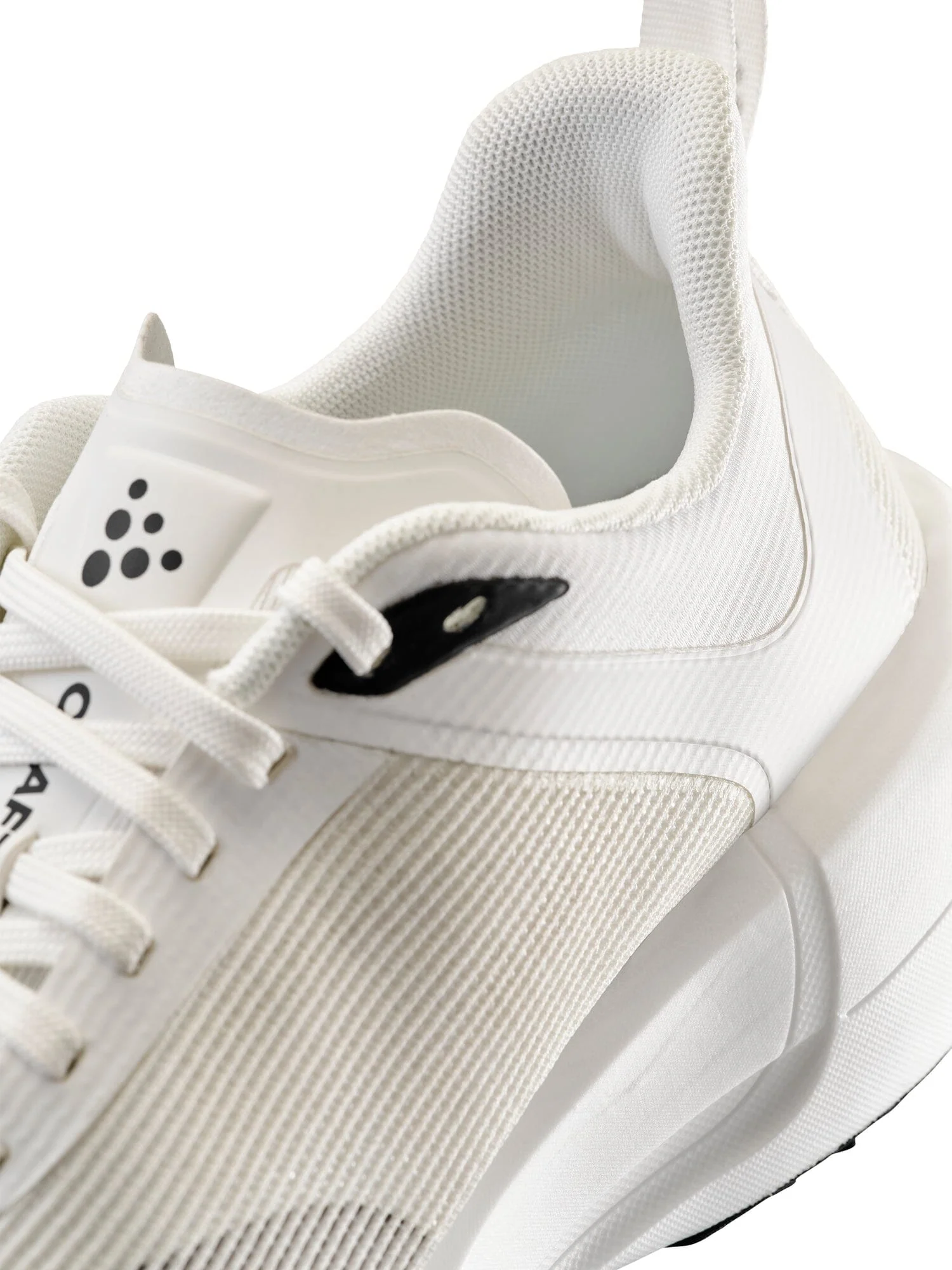 Women's Nordlite Ultra 2 Running Shoe - Ash White - Image 3