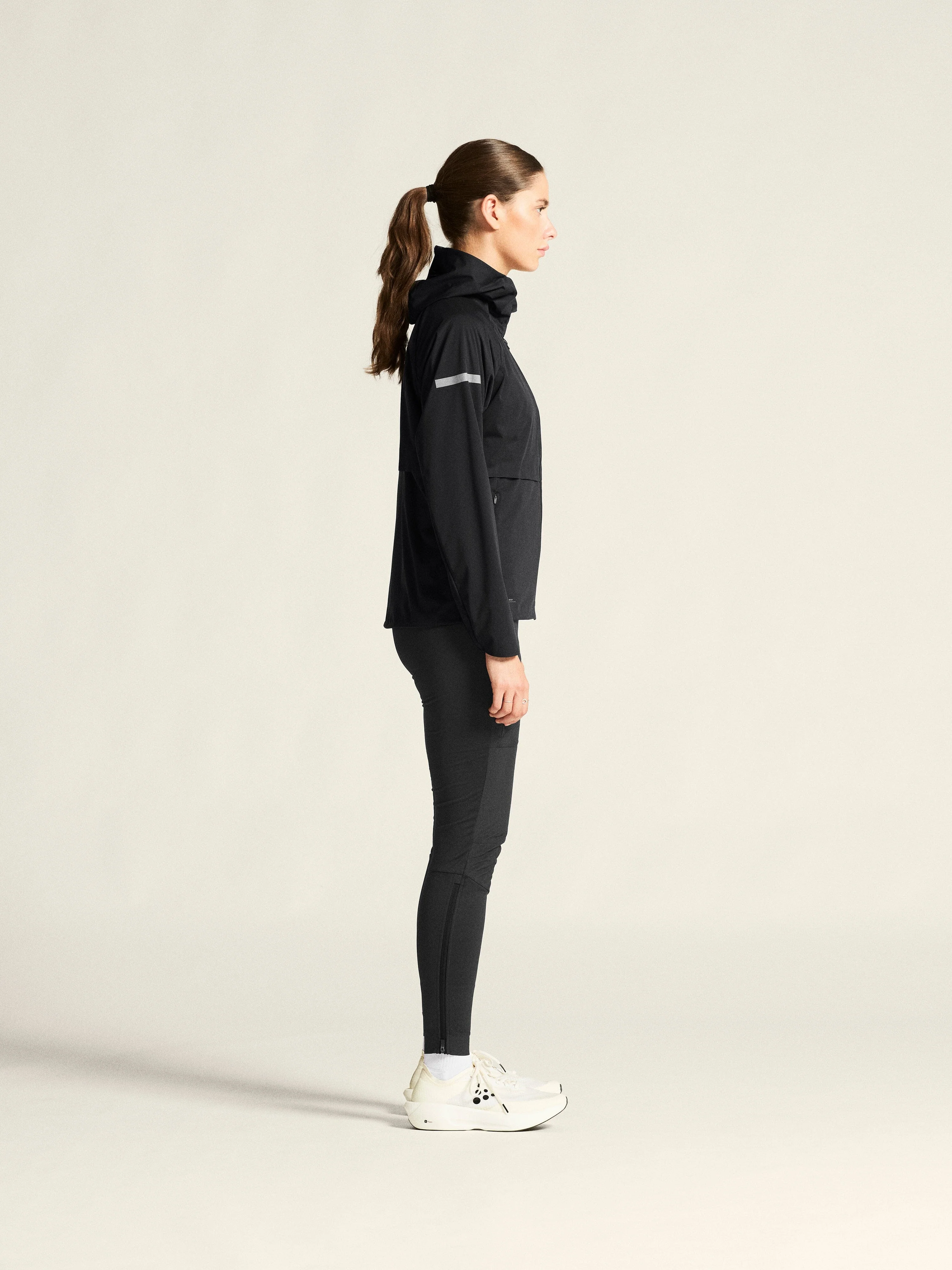 Women's Pro Hydro Jacket 3 - Black - Image 6