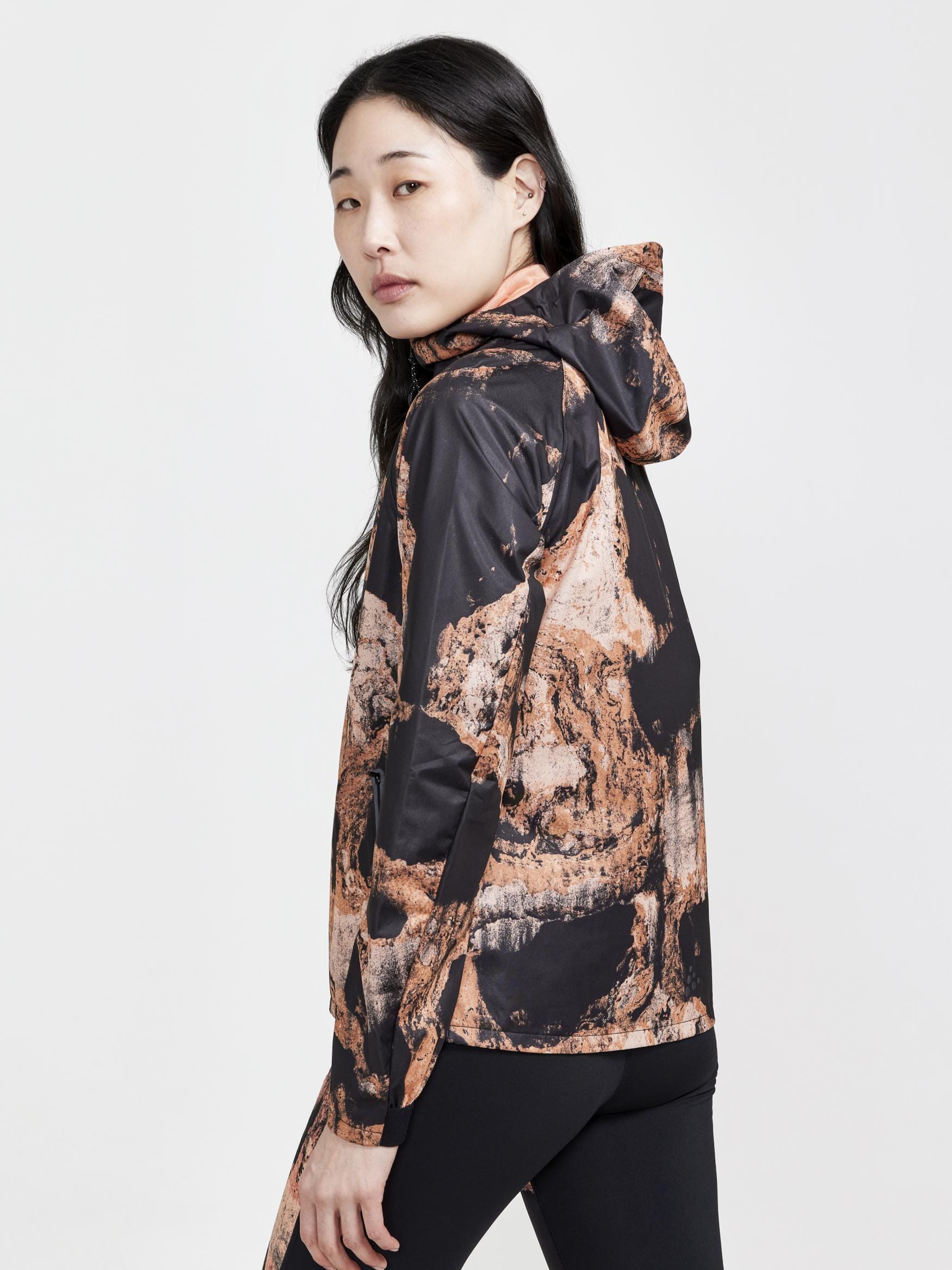Women's Pro Hydro Running Jacket 2 - BARK-MULTI - Image 11