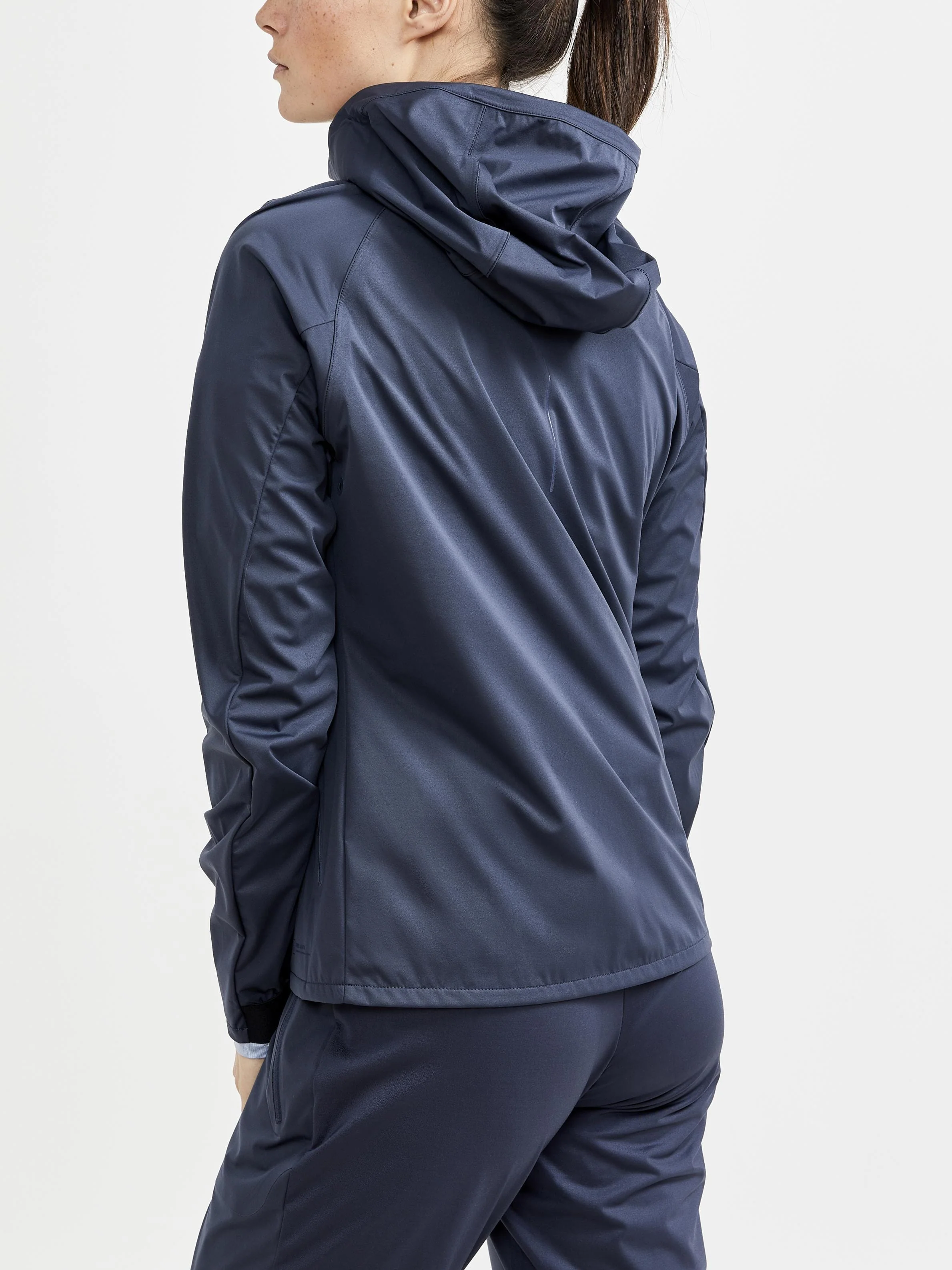 Women's Pro Hydro Running Jacket 2 - Black - Image 20