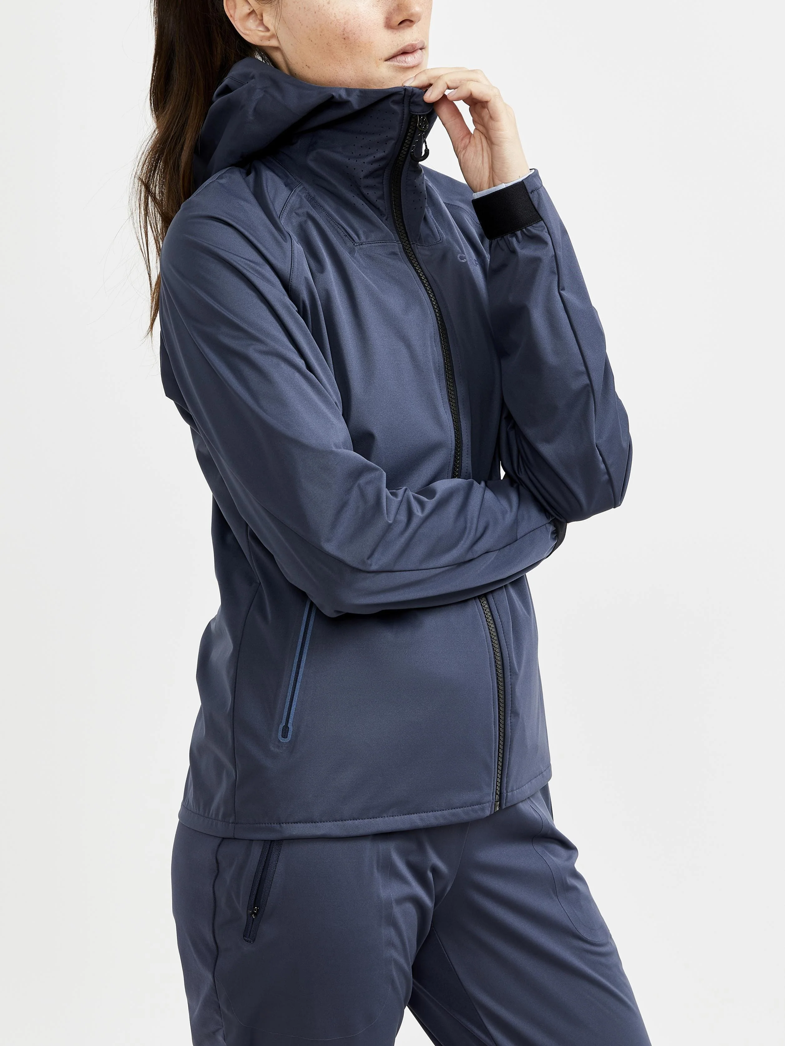 Women's Pro Hydro Running Jacket 2 - MULTI/BLUES - Image 19