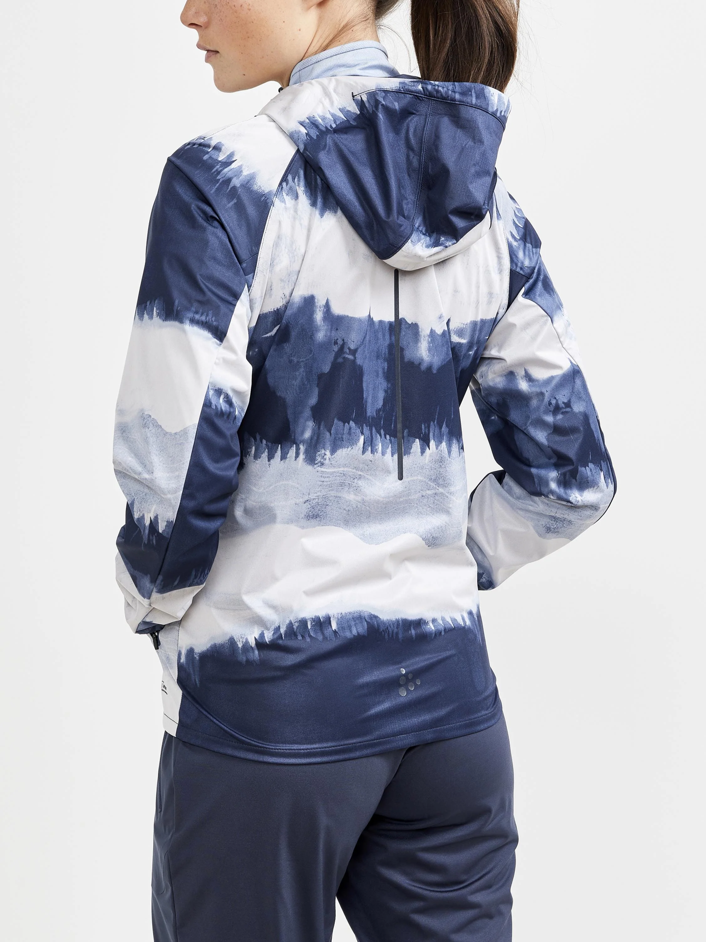 Women's Pro Hydro Running Jacket 2 - MULTI/BLUES - Image 2
