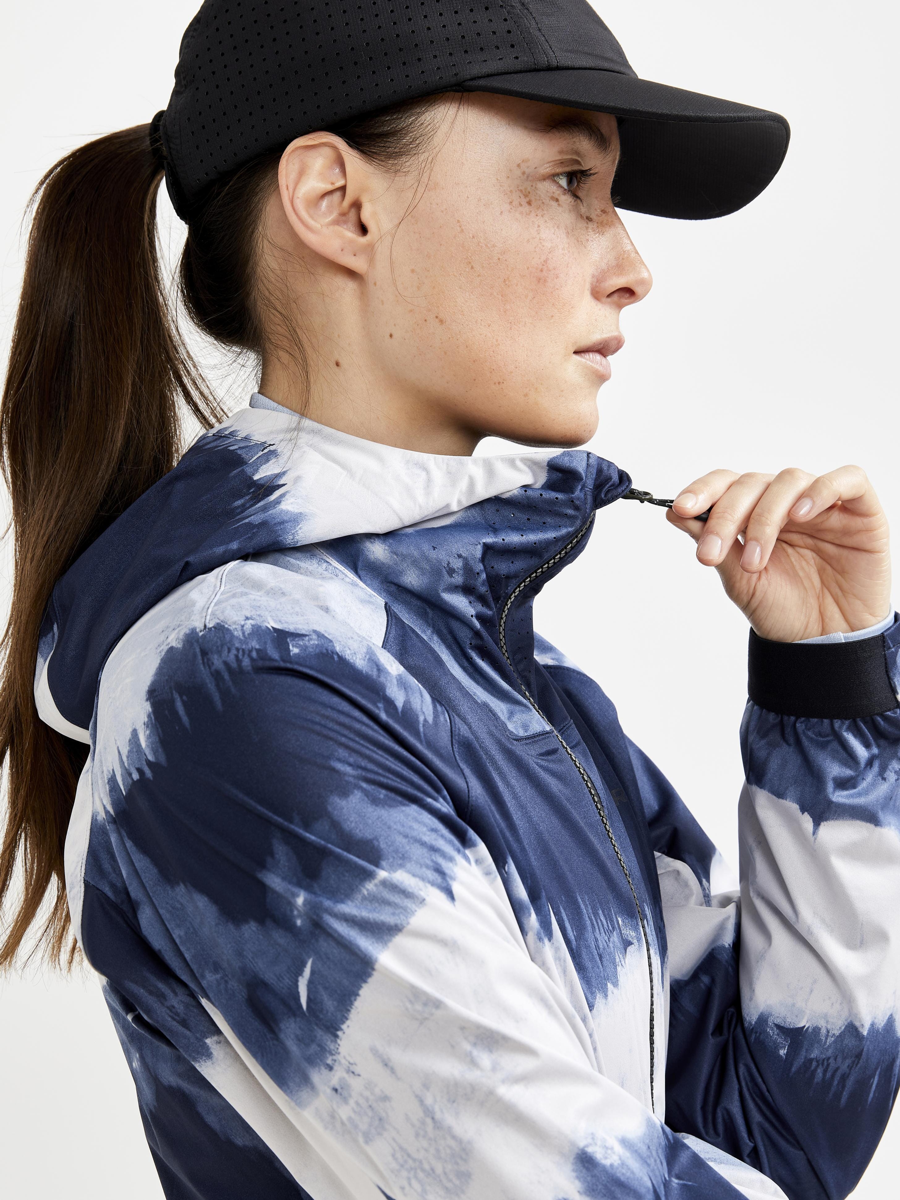 Women's Pro Hydro Running Jacket 2 - MULTI/BLUES - Image 4