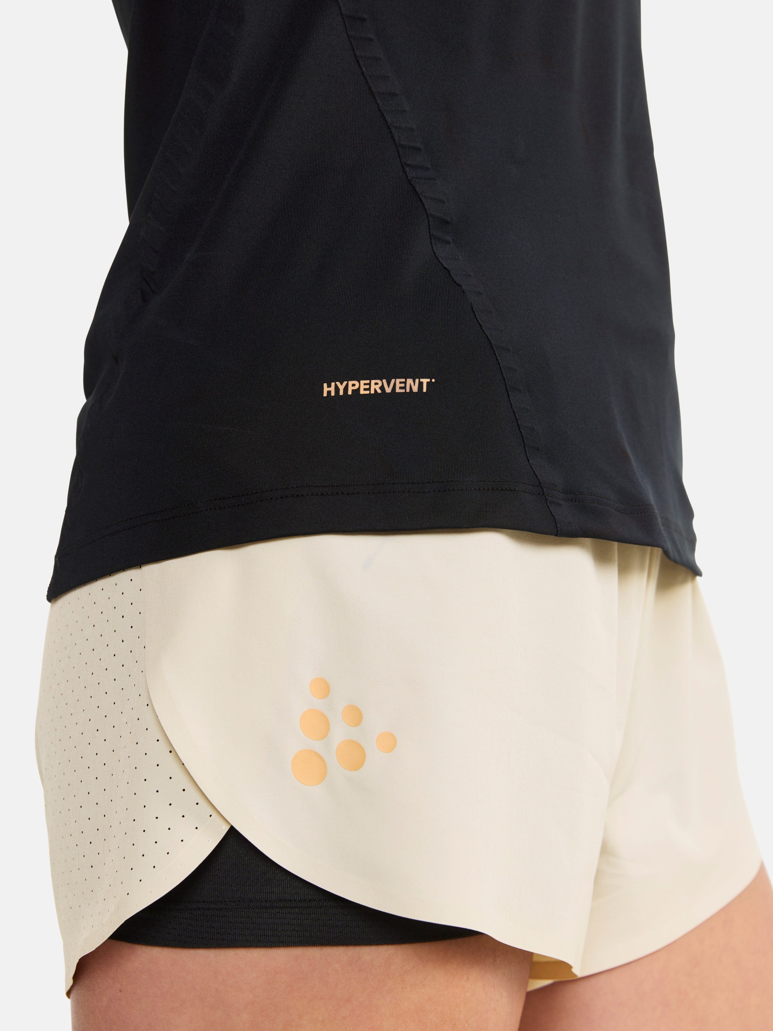 Women's Pro Hypervent Running Tee 2.0 - CLOUD - Image 29
