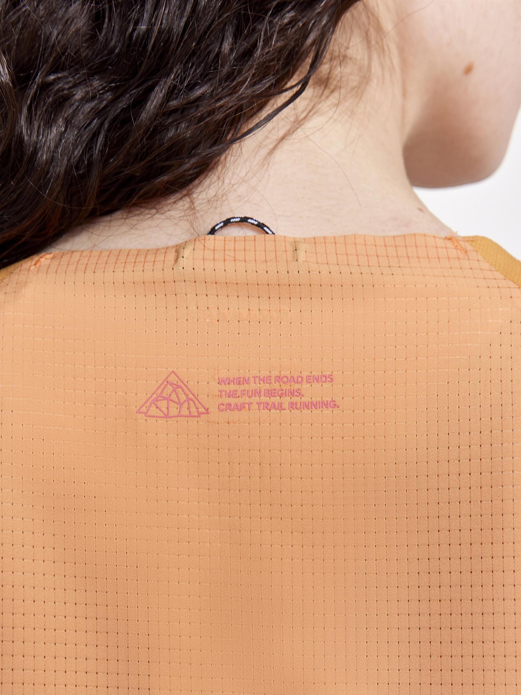Women's Pro Trail Running Short Sleeve Tee - PEACH-DESERT - Image 4