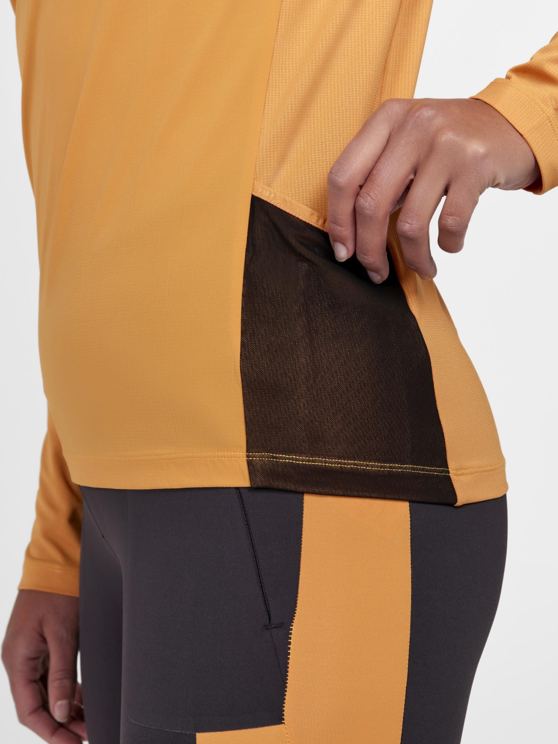 Women's Pro Trail Running Wind Longsleeve Tee - DESERT - Image 5