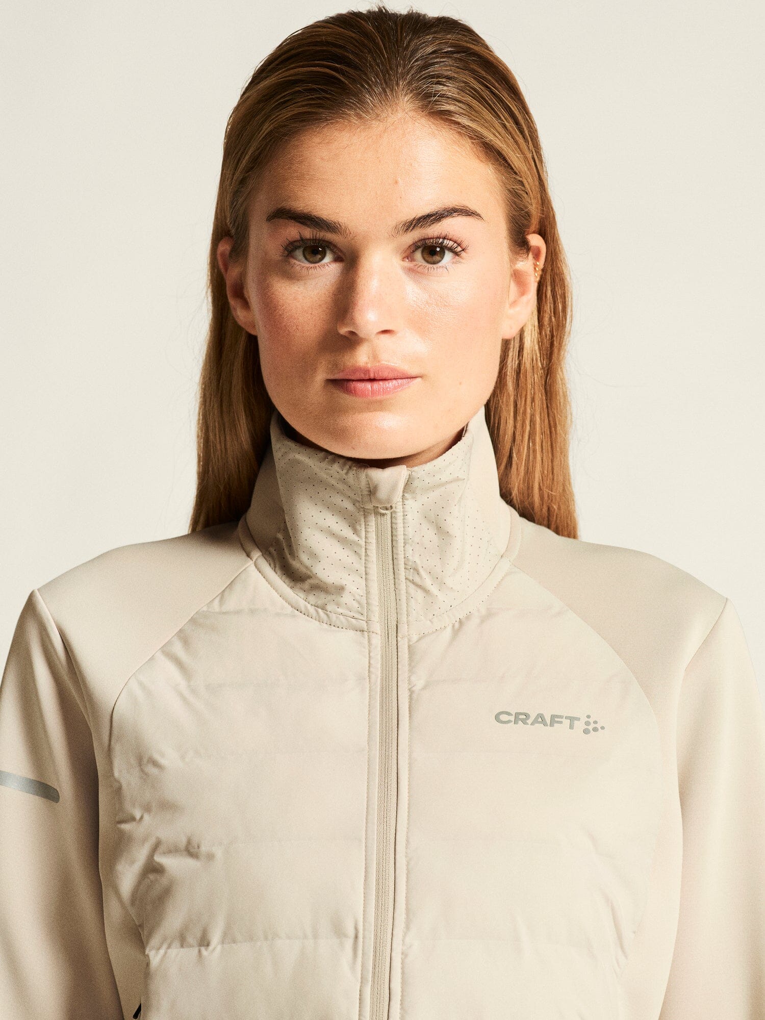 Women's SubZ Running Jacket 4 - Plaster - Image 3