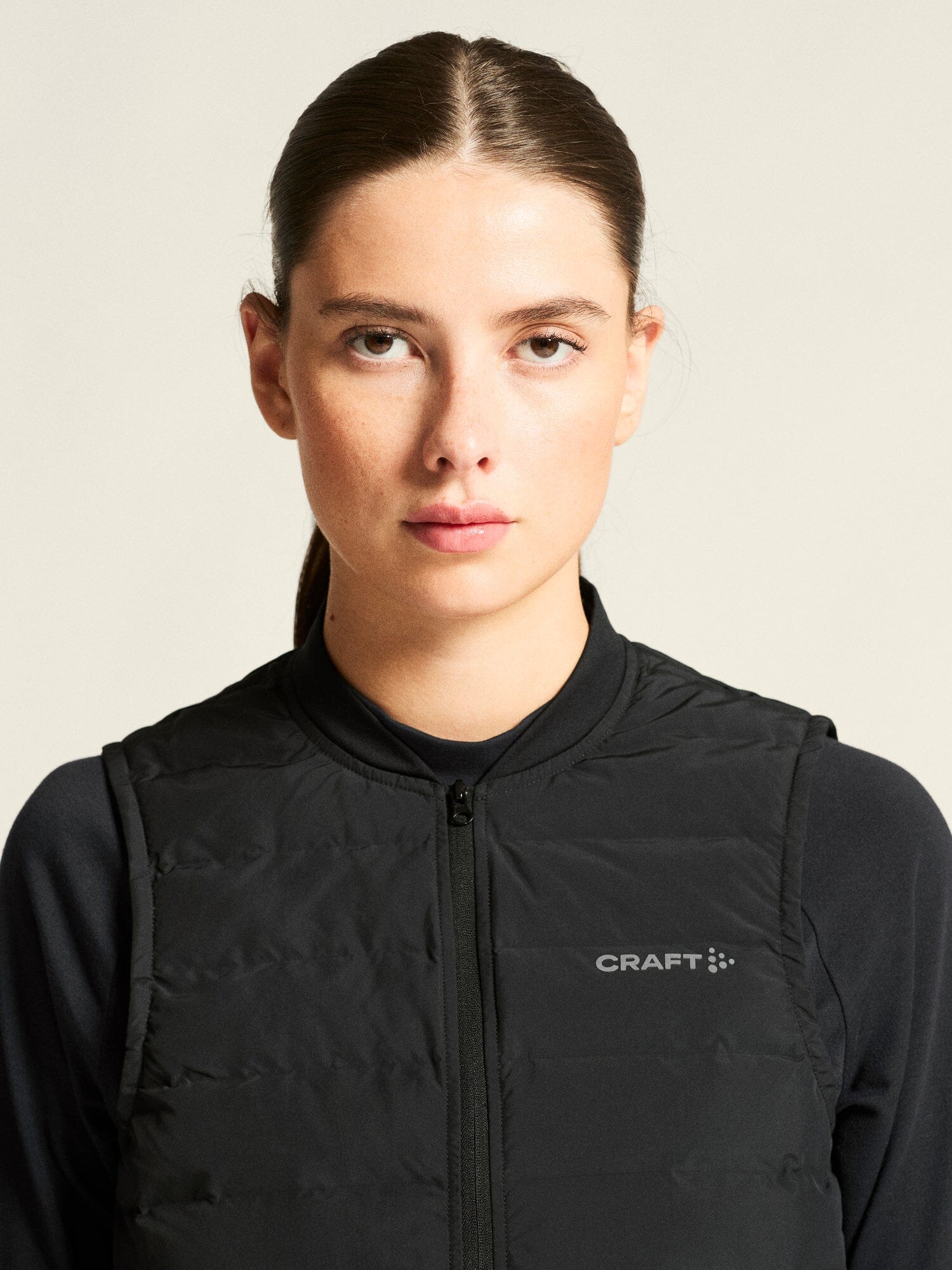 Women's SubZ Running Vest 5 - Black - Image 3